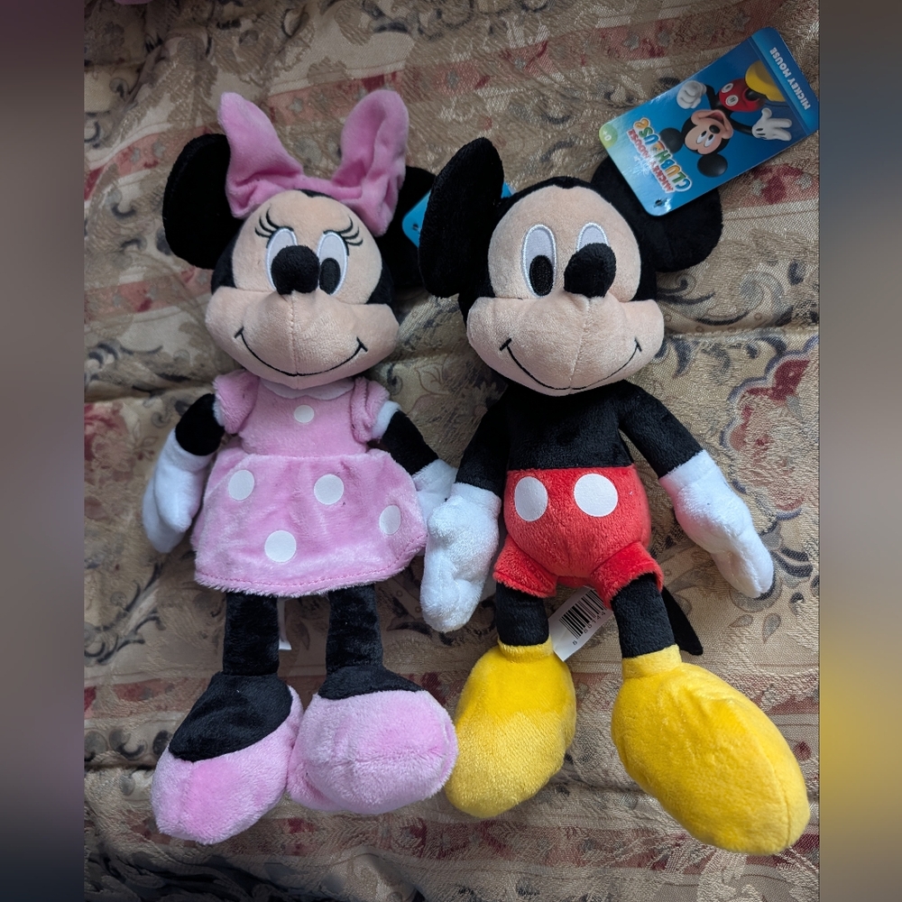 Mickey And Minnie Mouse Plush Set